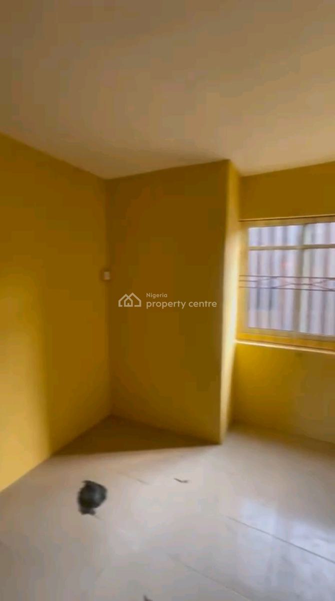 Massive and Standard 3 Bedroom Up Flat with Personal Meter and 2 Toilets, Alapere, Ketu, Lagos, Flat / Apartment for Rent