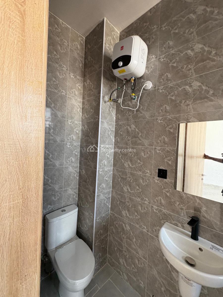 Luxury Beautifully 1 and 2 Bedroom, Ikota, Lekki, Lagos, Flat / Apartment for Sale