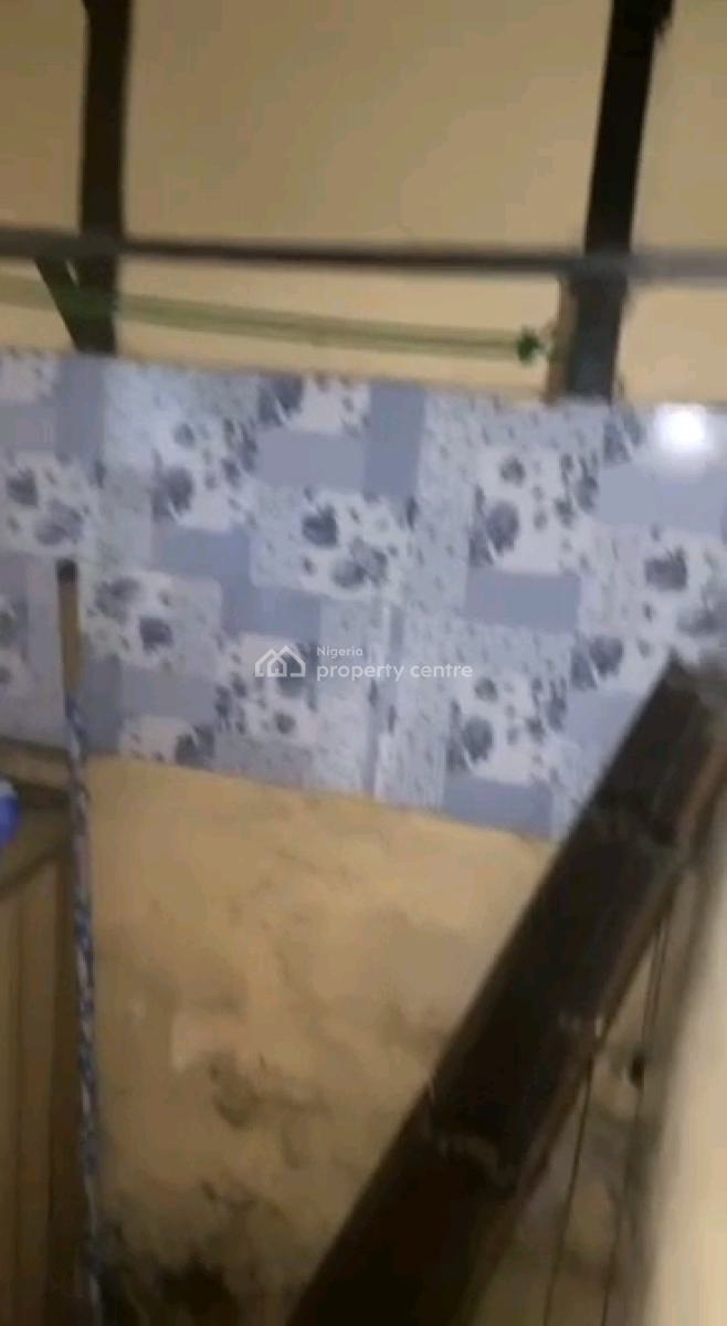 Standard and Executive Self Contain, Alara Street, Sabo, Yaba, Lagos, Self Contain (single Rooms) for Rent