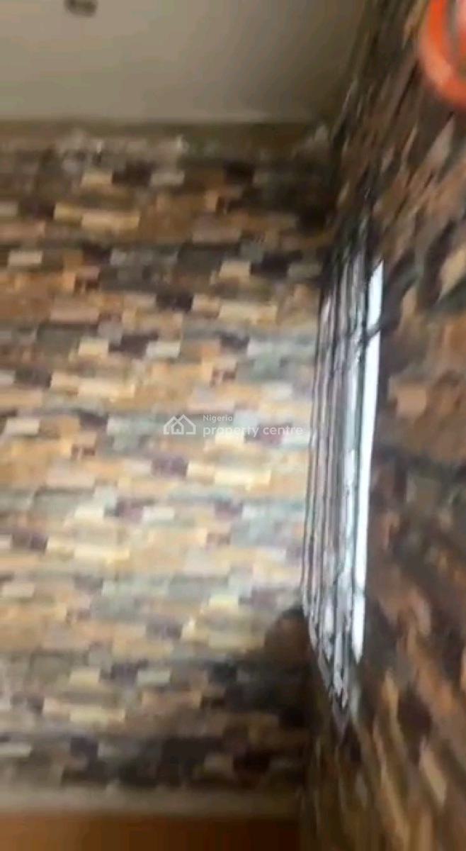Standard and Executive Self Contain, Alara Street, Sabo, Yaba, Lagos, Self Contain (single Rooms) for Rent