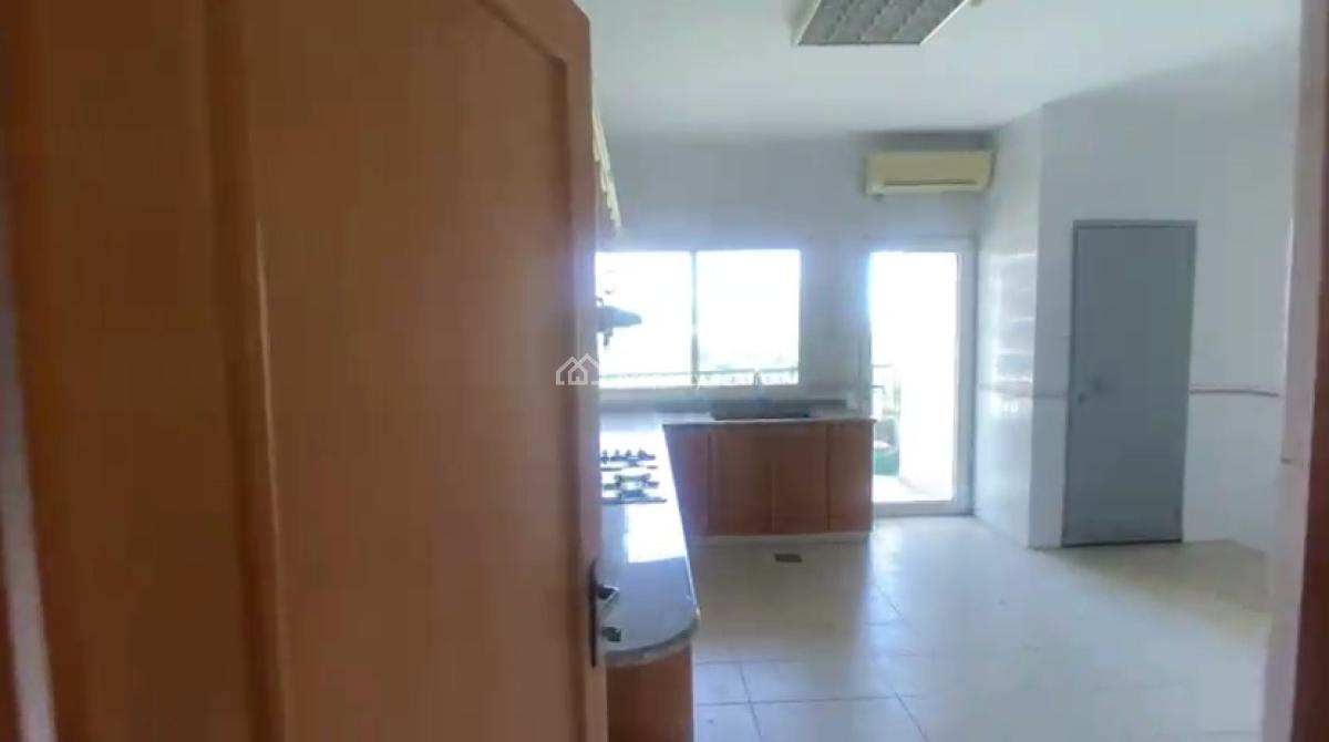 Serviced 3 Bedroom Flat with Bq,pool,gym, Gerard Road, Old Ikoyi, Ikoyi, Lagos, Flat / Apartment for Rent
