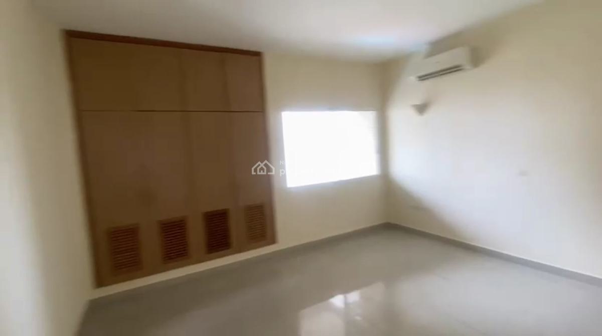Serviced 3 Bedroom Flat with Bq,pool,gym, Gerard Road, Old Ikoyi, Ikoyi, Lagos, Flat / Apartment for Rent