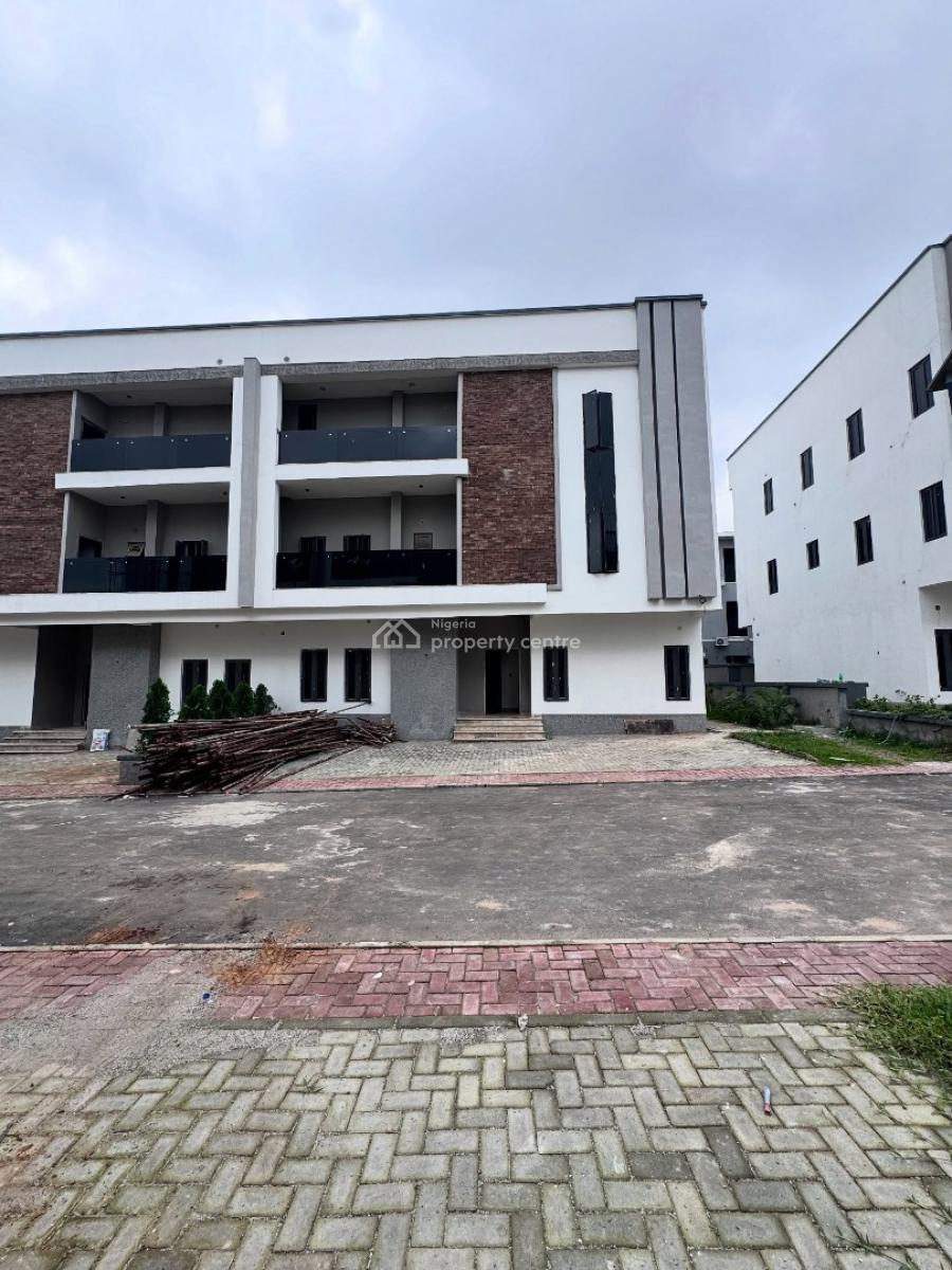 Luxury 6 Bedroom Semi-detached Duplex with Maid Room, Durumi, Abuja, Semi-detached Duplex for Sale