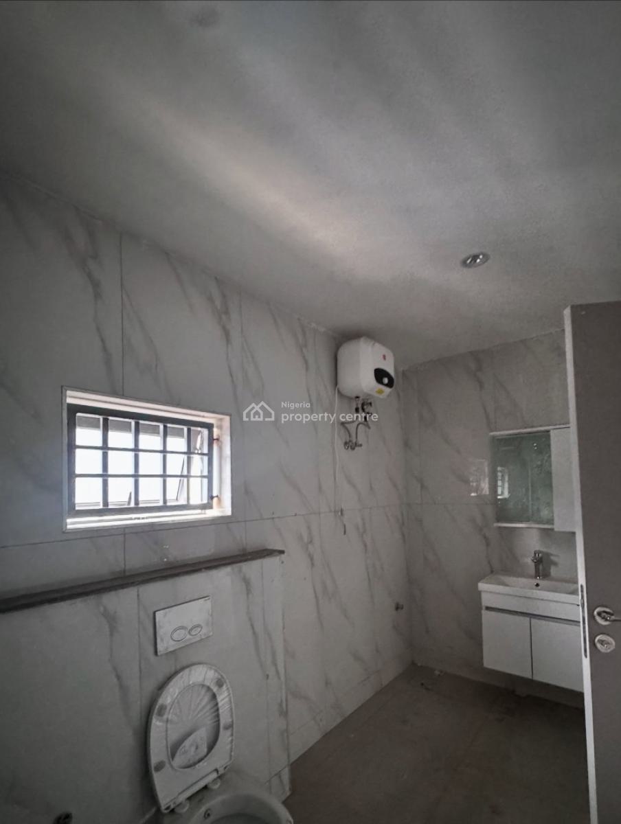 Luxury 6 Bedroom Semi-detached Duplex with Maid Room, Durumi, Abuja, Semi-detached Duplex for Sale