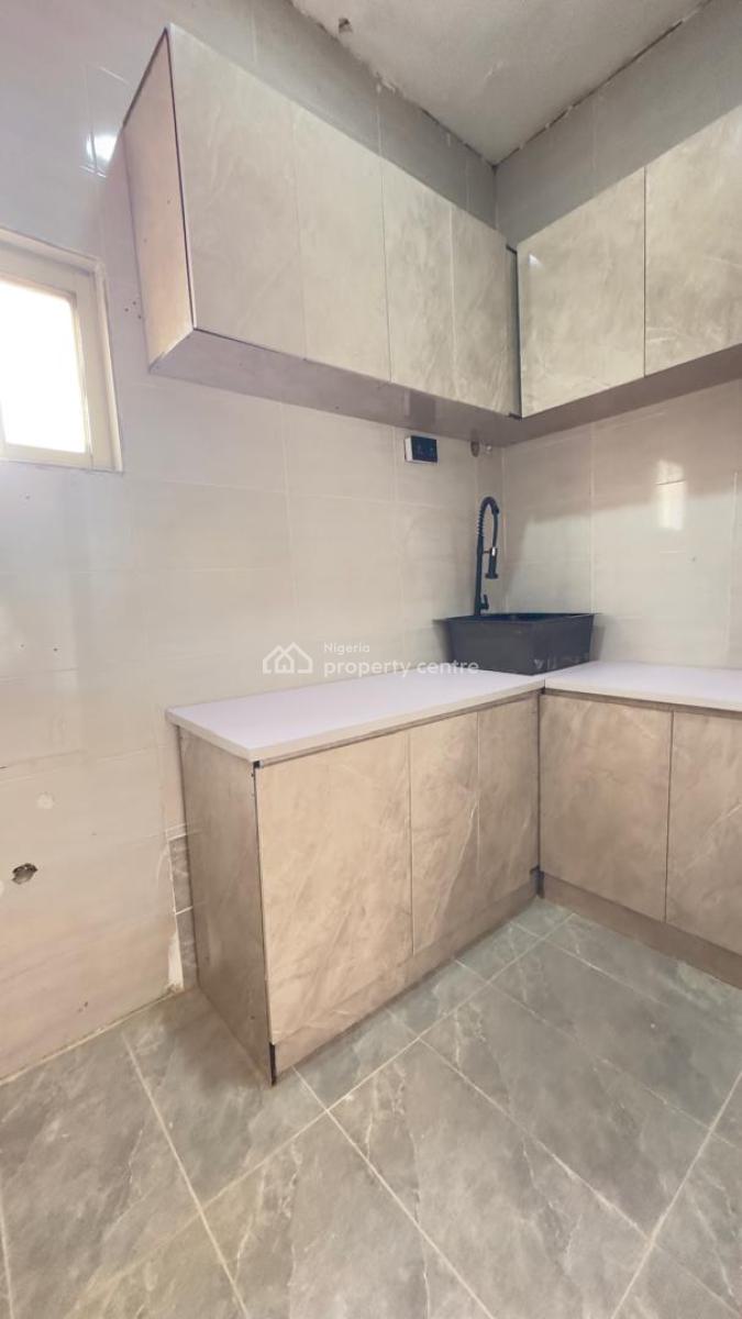 Exquisite 1 Bedroom Apartment, Osapa, Lekki, Lagos, Mini Flat (room and Parlour) for Rent