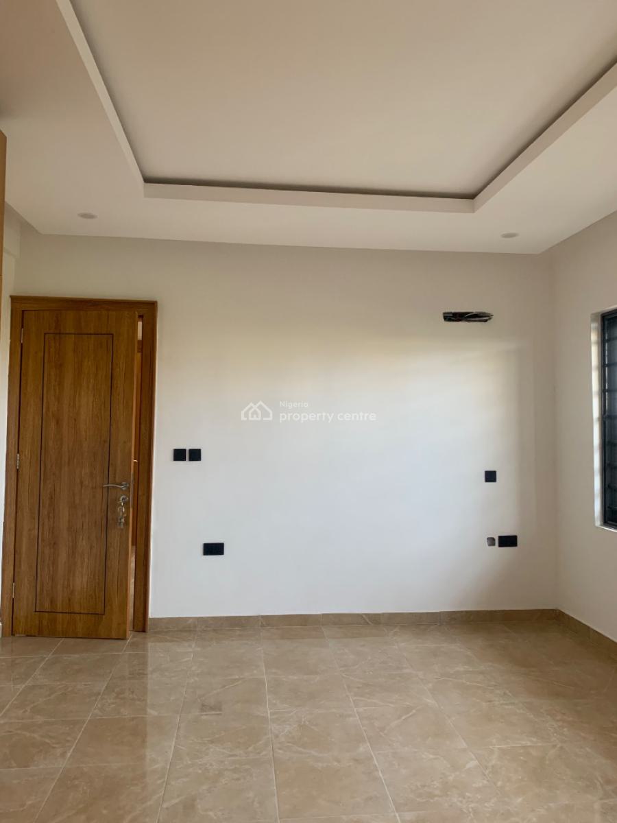 Serviced 2 Bedroom Flat, Lekki Phase 1, Lekki, Lagos, Flat / Apartment for Rent