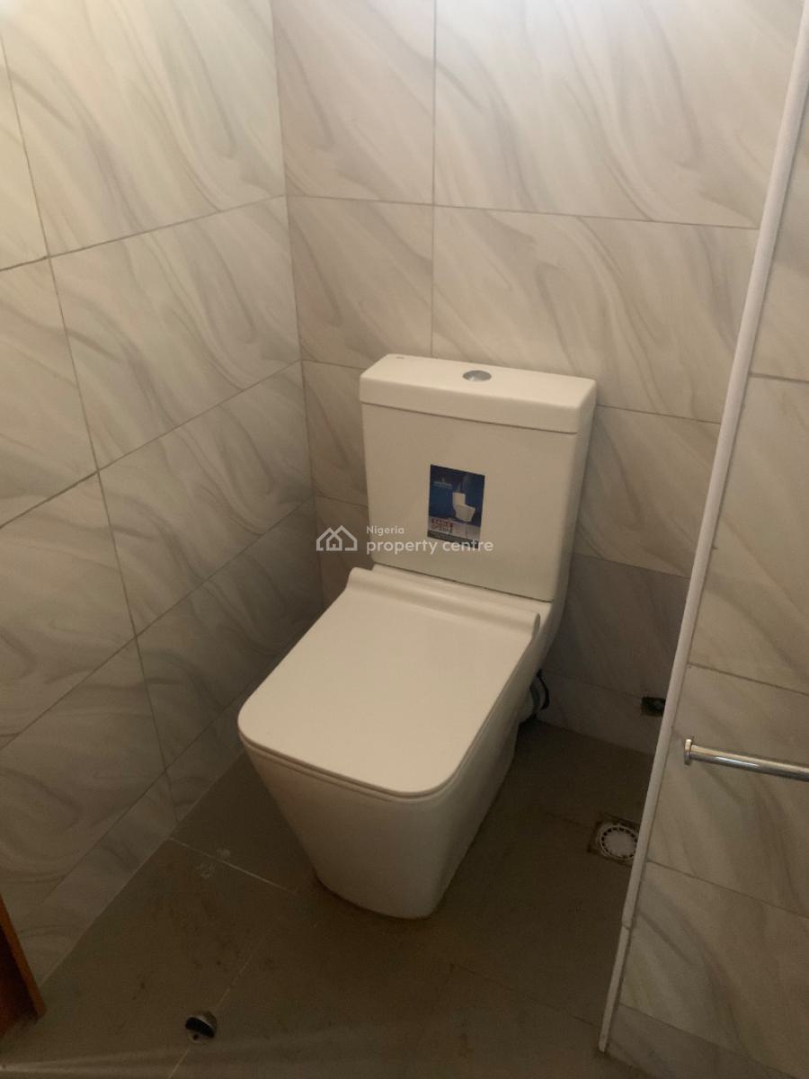 Serviced 2 Bedroom Flat, Lekki Phase 1, Lekki, Lagos, Flat / Apartment for Rent