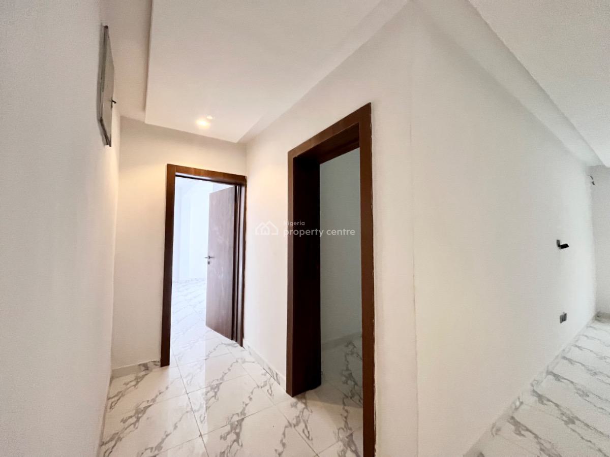 Stunning 2 Bedroom Apartment with Pool and Elevator Available, Chevron, Ikate, Lekki, Lagos, Flat / Apartment for Sale