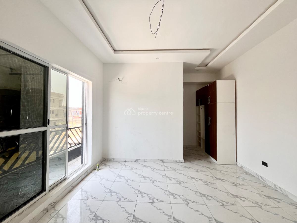 Stunning 2 Bedroom Apartment with Pool and Elevator Available, Chevron, Ikate, Lekki, Lagos, Flat / Apartment for Sale