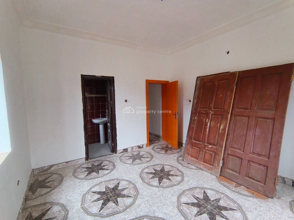3 Bedroom Flat, Igbe Laara, Ikorodu, Lagos, Flat / Apartment for Rent