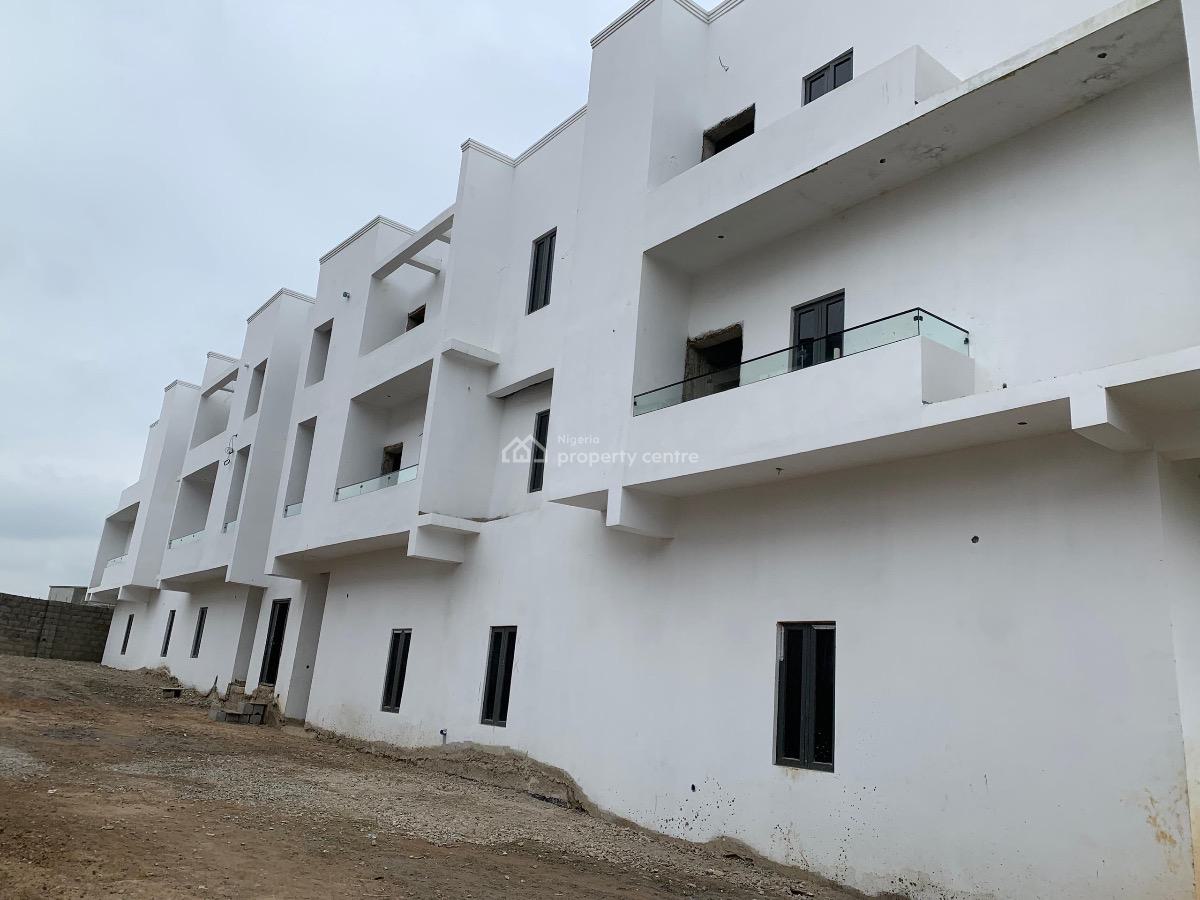 Well Connected 4-bedroom Apartment, Life Camp, Abuja, Flat / Apartment for Sale