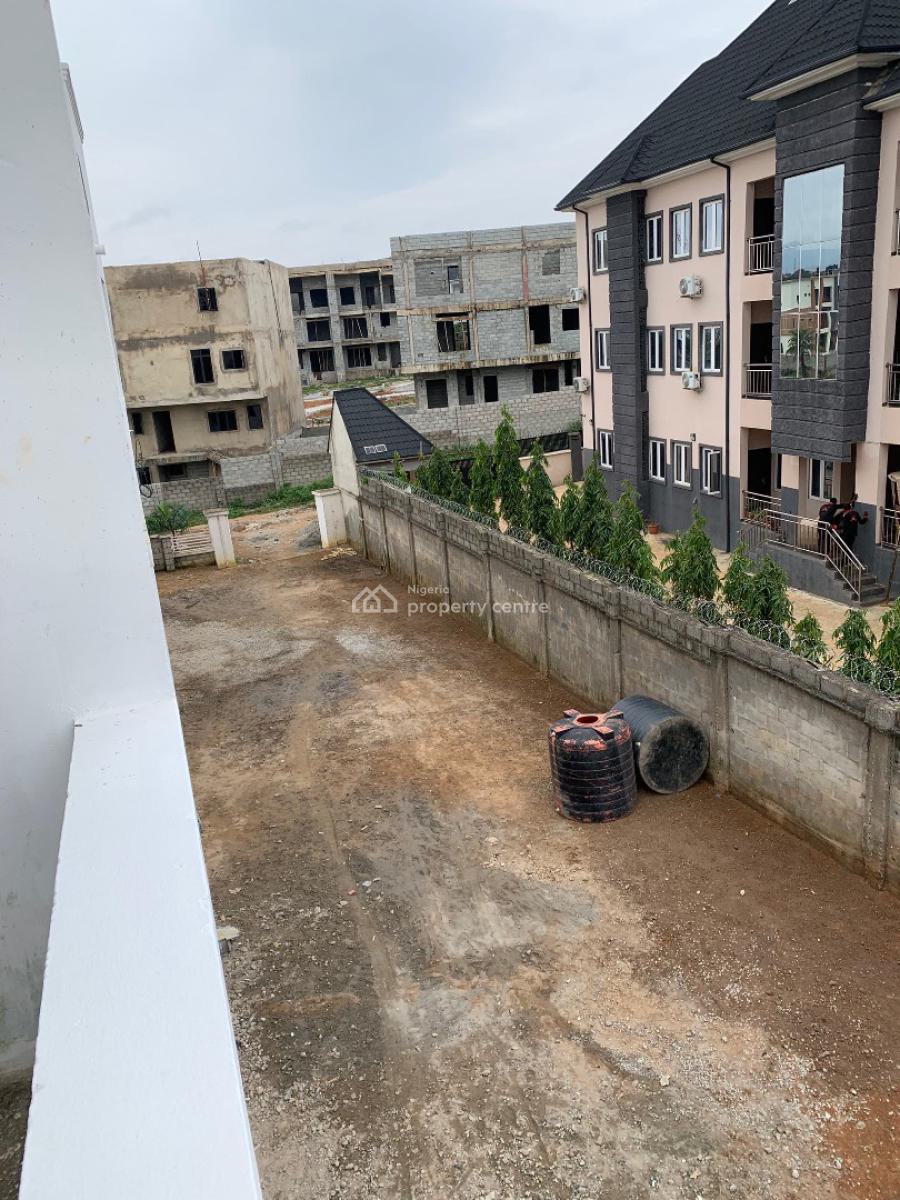 Well Connected 4-bedroom Apartment, Life Camp, Abuja, Flat / Apartment for Sale