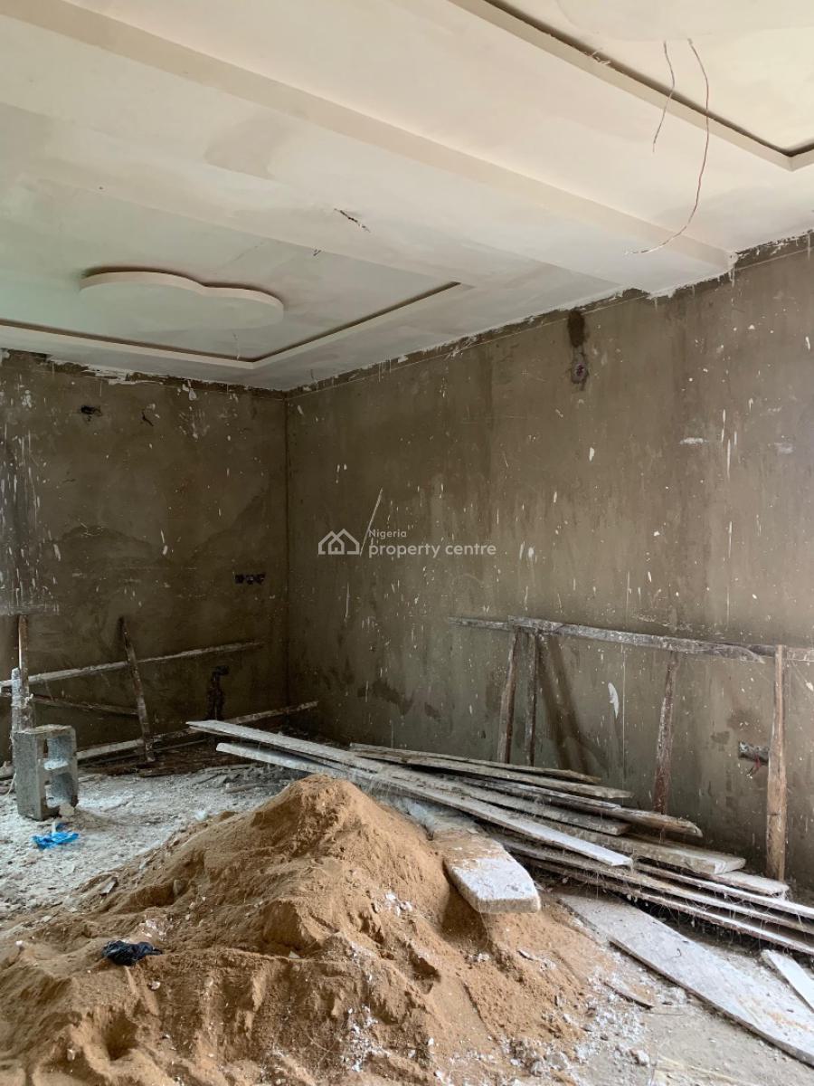 Well Connected 4-bedroom Apartment, Life Camp, Abuja, Flat / Apartment for Sale