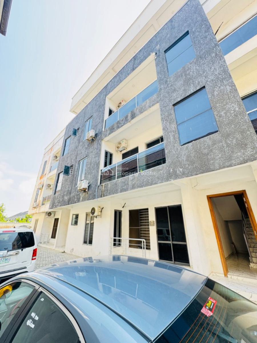 Well Built Two Bedroom Apartment Available, Orchid Road Lekki, Lekki Phase 2, Lekki, Lagos, Flat / Apartment for Sale