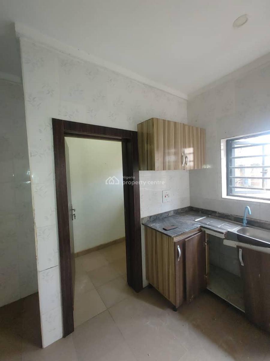 Just in: a Sharp 2 Bedroom Flat  Close to The Express, Sangotedo, Ajah, Lagos, Flat / Apartment for Rent