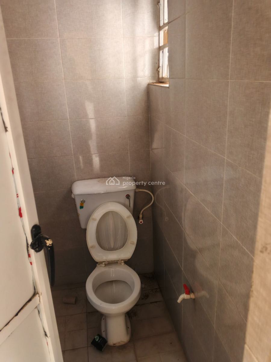 Sharp 2 Bedroom Ground Floor, Dawaki, Gwarinpa, Abuja, Flat / Apartment for Rent