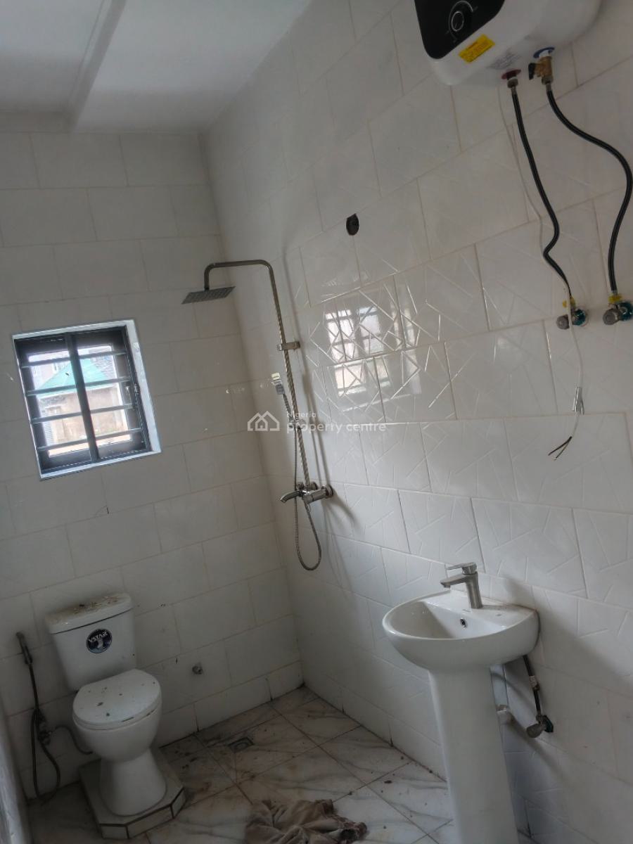 Newly Built 1 Bedroom (2toilets), News Engineering, Dawaki, Gwarinpa, Abuja, Flat / Apartment for Rent