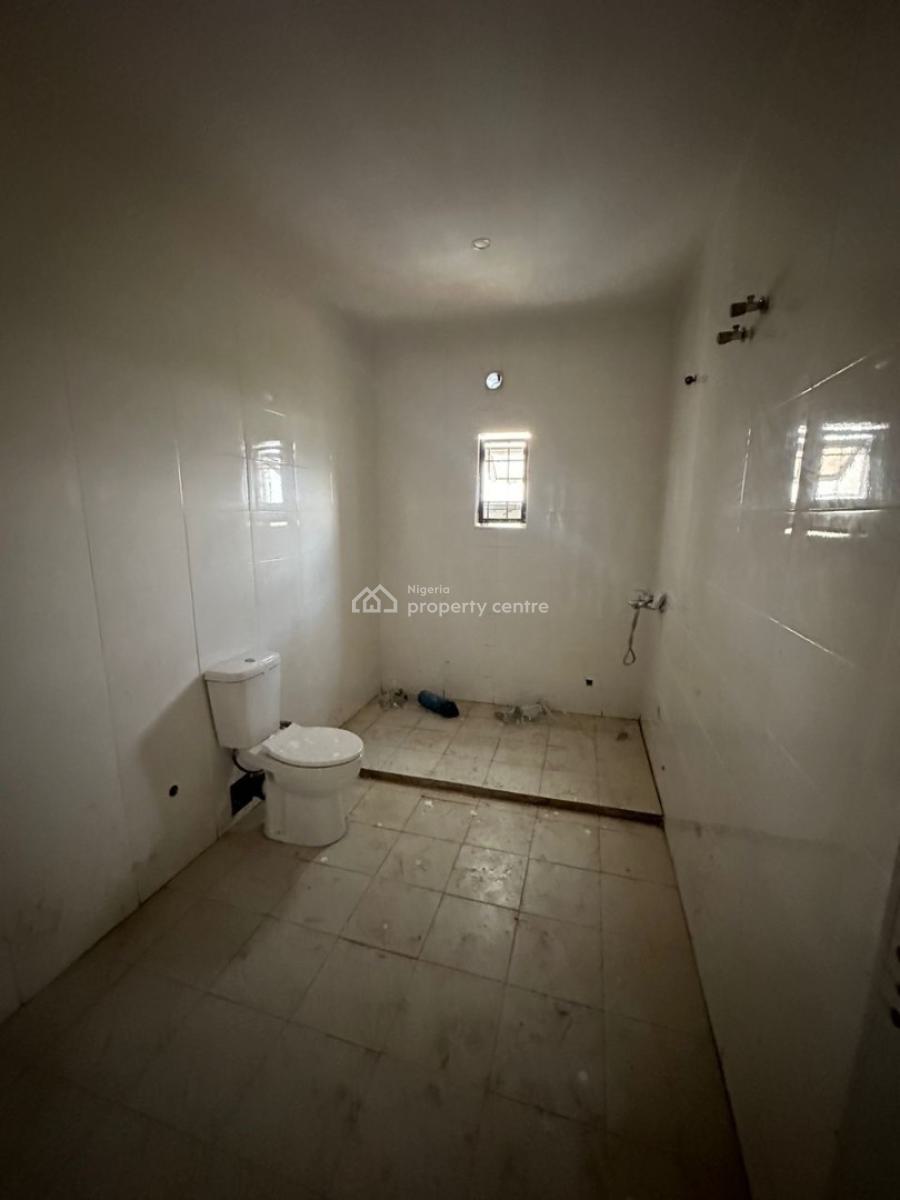 Massive 3-bedroom Apartment with Bq, Kukwaba, Abuja, Flat / Apartment for Sale