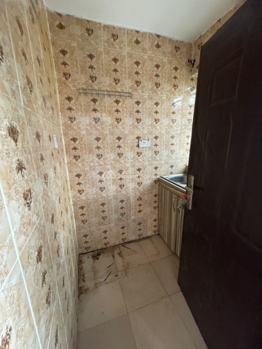 Luxury Mini Flat, Isheri, Gra Phase 1, Magodo, Lagos, Mini Flat (room and Parlour) for Rent