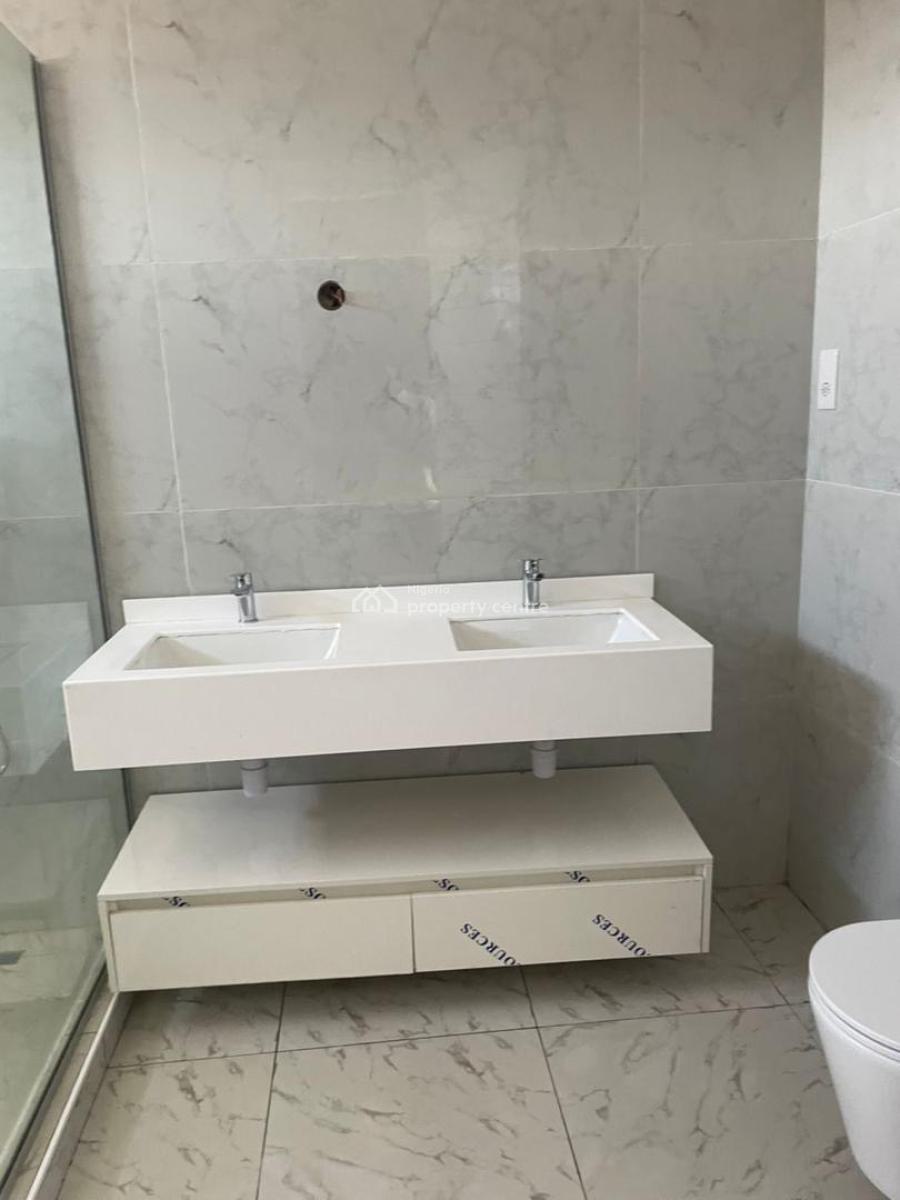 4 Bedrooms Apartments with Bq, Banana Island, Ikoyi, Lagos, Flat / Apartment for Rent