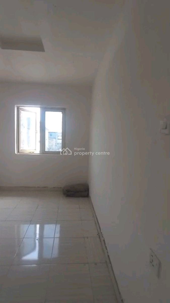 a Decent and Standard Miniflat, Upstairs with Pop, 2toilets and Bath,, Off Market Street, Shomolu, Lagos, Mini Flat (room and Parlour) for Sale