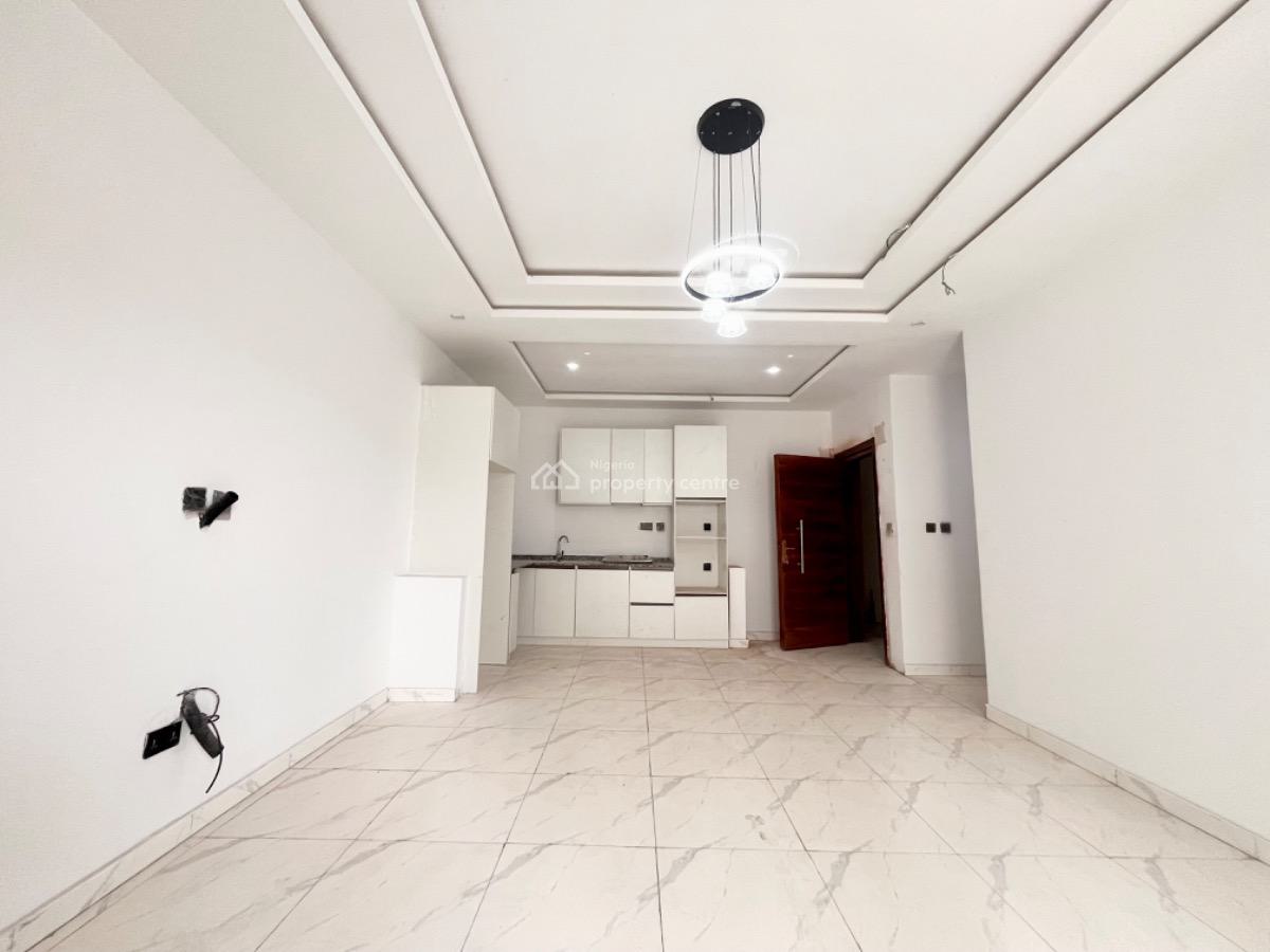 Spacious 2 Bedroom Apartment with Swimming Pool Availabl at Ikate, Ikate Lekki Lagos, Lekki, Lagos, Flat / Apartment for Sale