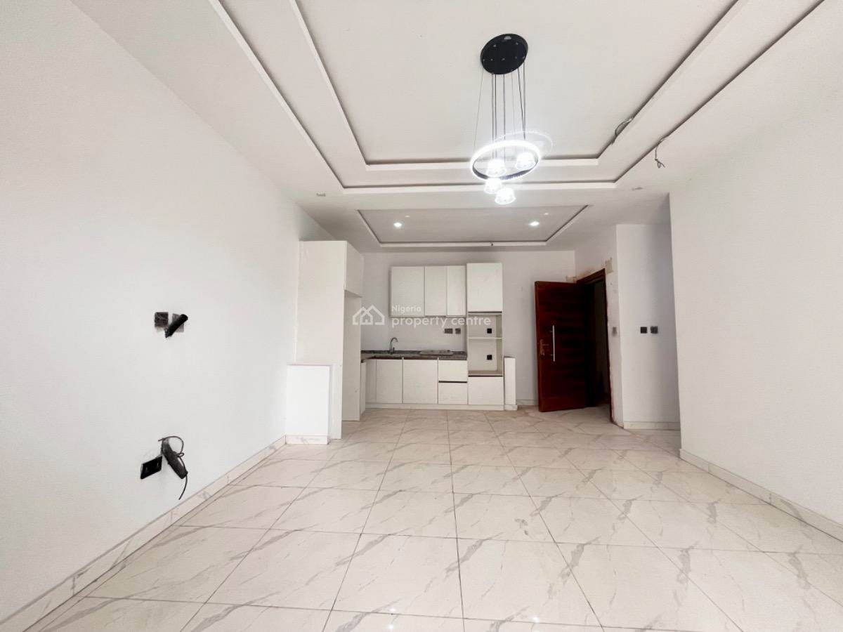 Spacious 2 Bedroom Apartment with Swimming Pool Availabl at Ikate, Ikate Lekki Lagos, Lekki, Lagos, Flat / Apartment for Sale