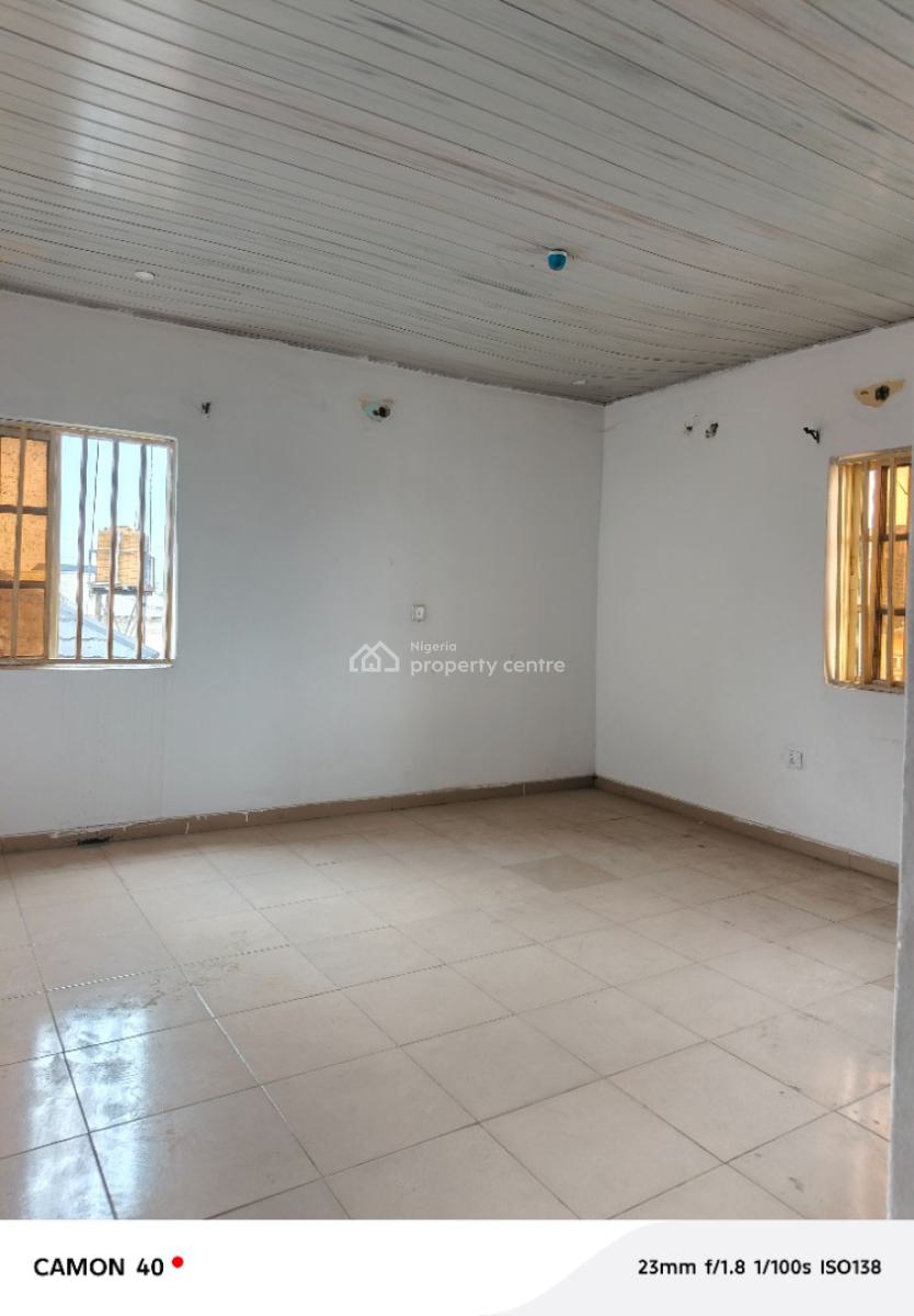 Spacious 2 Bedroom Flat Upstairs, Badore, Ajah, Lagos, Flat / Apartment for Rent