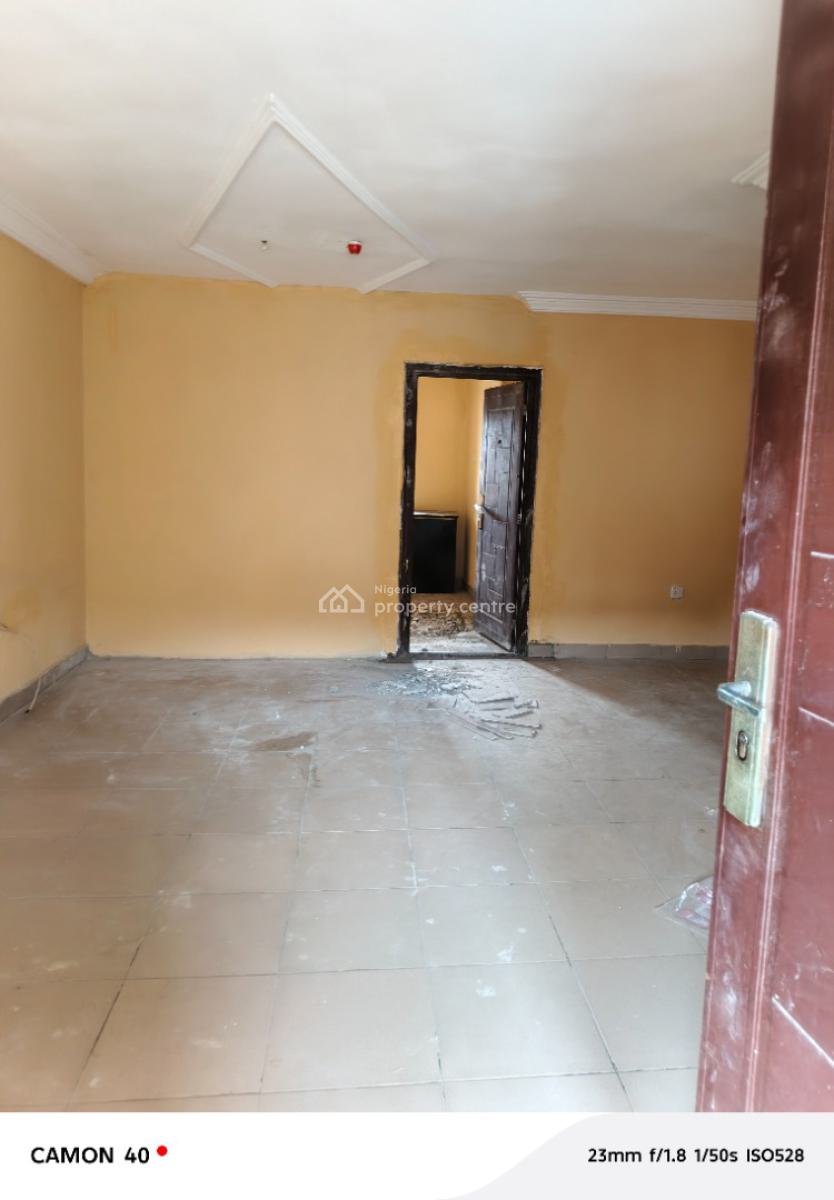 Spacious 2 Bedroom Flat Upstairs, Badore, Ajah, Lagos, Flat / Apartment for Rent