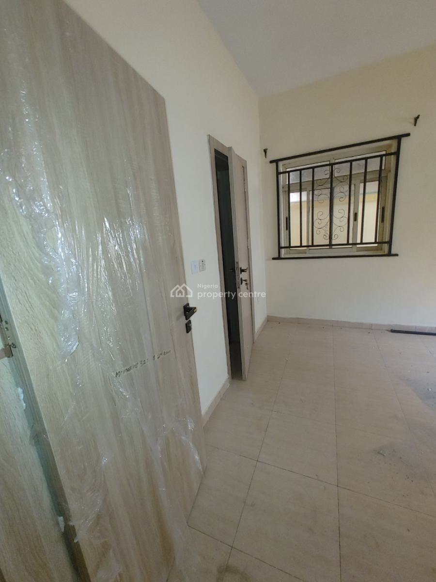 Very Neat Spacious 3 Bedroom Flat Apartment, Ikota Villa, Ikota, Lekki, Lagos, Flat / Apartment for Rent