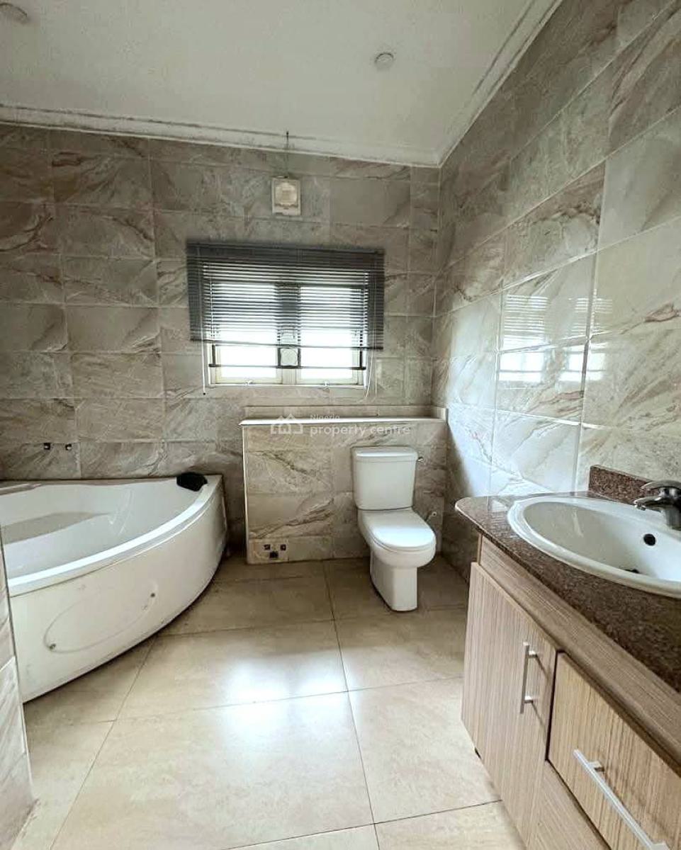 Beautiful 4-bedroom Semi-detached House with a Bq, Old Ikoyi, Ikoyi, Lagos, Semi-detached Duplex for Rent