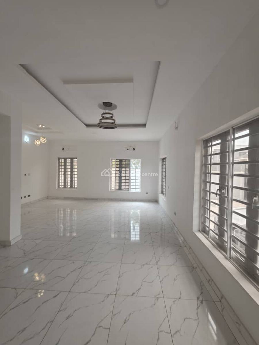 3-bedroom Flat with Bq & Pool, Off Palace Road, Oniru, Victoria Island (vi), Lagos, Flat / Apartment for Rent