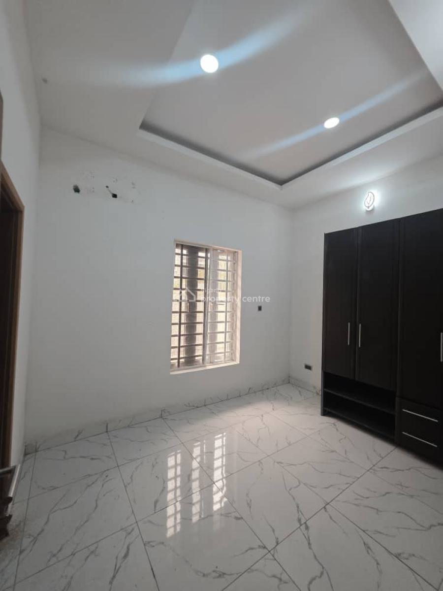 3-bedroom Flat with Bq & Pool, Off Palace Road, Oniru, Victoria Island (vi), Lagos, Flat / Apartment for Rent