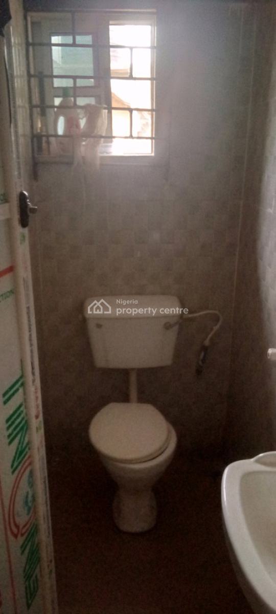 a Room and Parlor with Pop, Lucky Fiber, Ikorodu, Lagos, Flat / Apartment for Rent