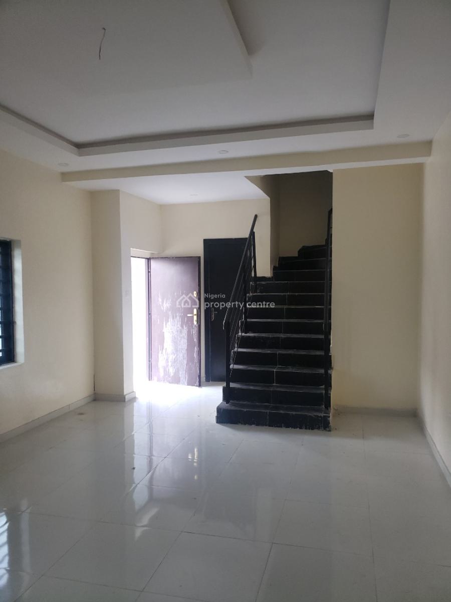 a Contemporary 3bedroom Terraced Duplex with Bq, Sangotedo Ajah Lagos Island, Sangotedo, Ajah, Lagos, Terraced Duplex for Rent