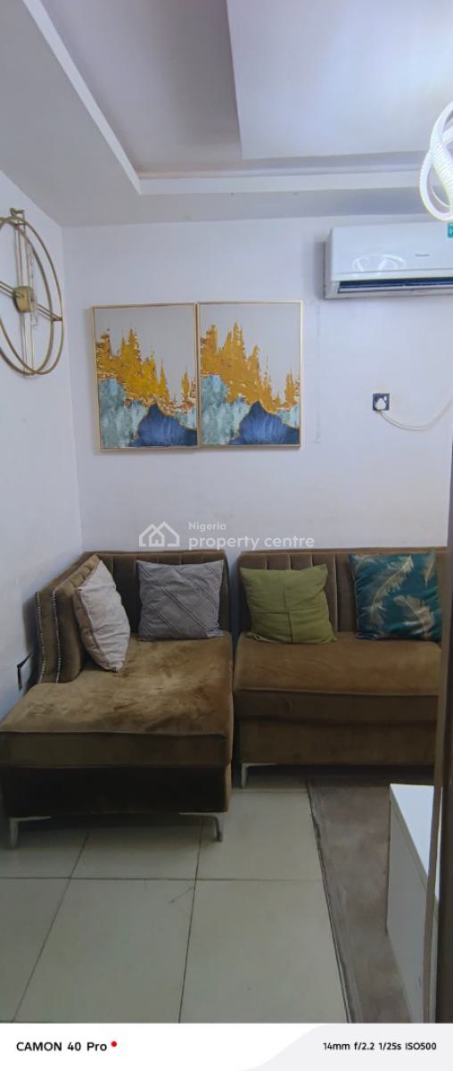 Bedroom and Parlour (mini Flat), Kofo Abayomi Street, Victoria Island (vi), Lagos, Mini Flat (room and Parlour) for Rent