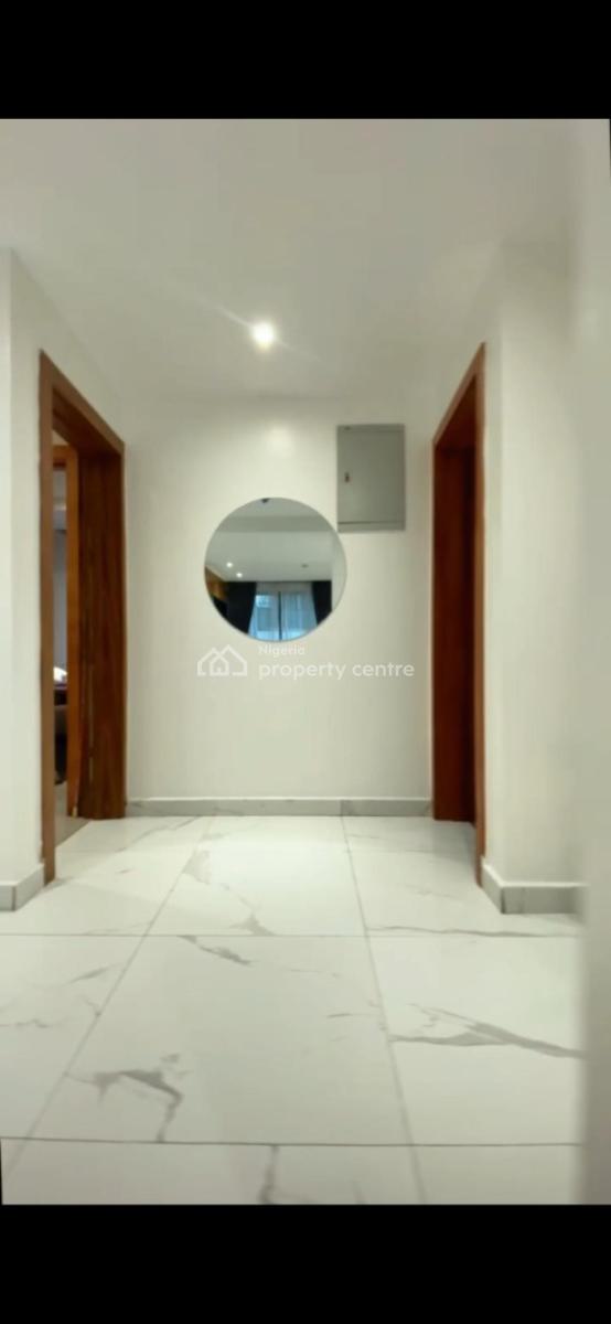 2-bedroom Apartment with Bq, Victoria Island (vi), Lagos, Flat / Apartment for Sale