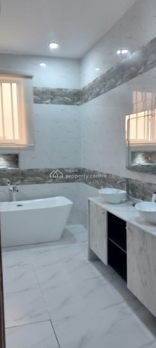 Well Spacious 5 Bedrroom Furnished Penthouse with 2 Rooms Bq, Remi Fani Kayode Avenue, Ikeja Gra, Ikeja, Lagos, Flat / Apartment for Rent