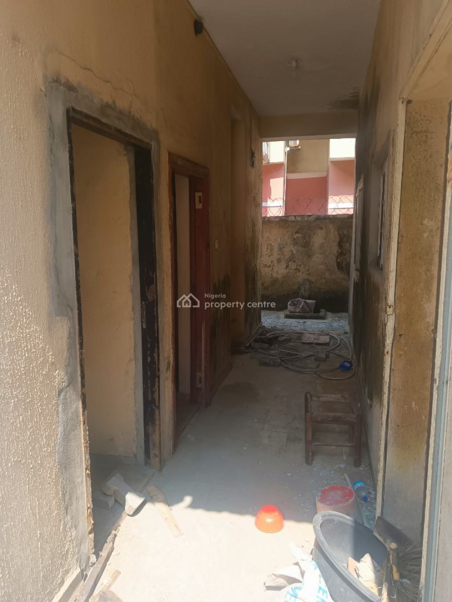Fantastic 4 Bedroom +bq Detached Duplex. Undergoing Renovation, Admiralty Homes Estate, Alpha Beach Road, New-road Bustop, Igbo Efon, Lekki, Lagos, Detached Duplex for Rent