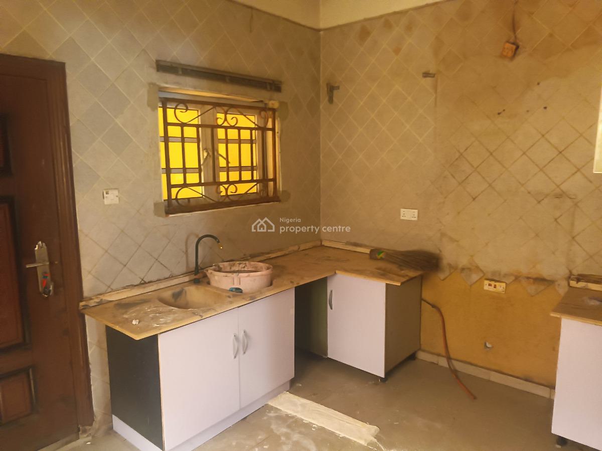 Fantastic 4 Bedroom +bq Detached Duplex. Undergoing Renovation, Admiralty Homes Estate, Alpha Beach Road, New-road Bustop, Igbo Efon, Lekki, Lagos, Detached Duplex for Rent