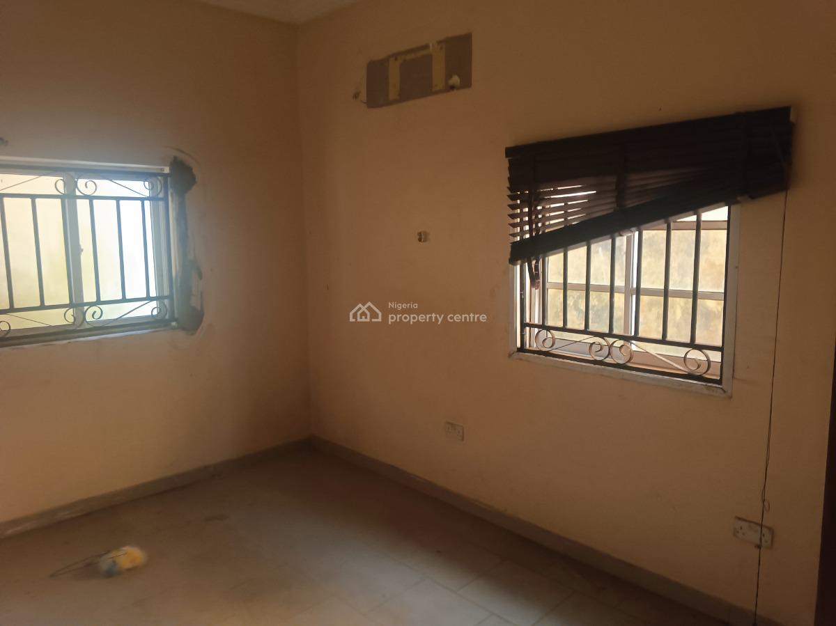 Fantastic 4 Bedroom +bq Detached Duplex. Undergoing Renovation, Admiralty Homes Estate, Alpha Beach Road, New-road Bustop, Igbo Efon, Lekki, Lagos, Detached Duplex for Rent