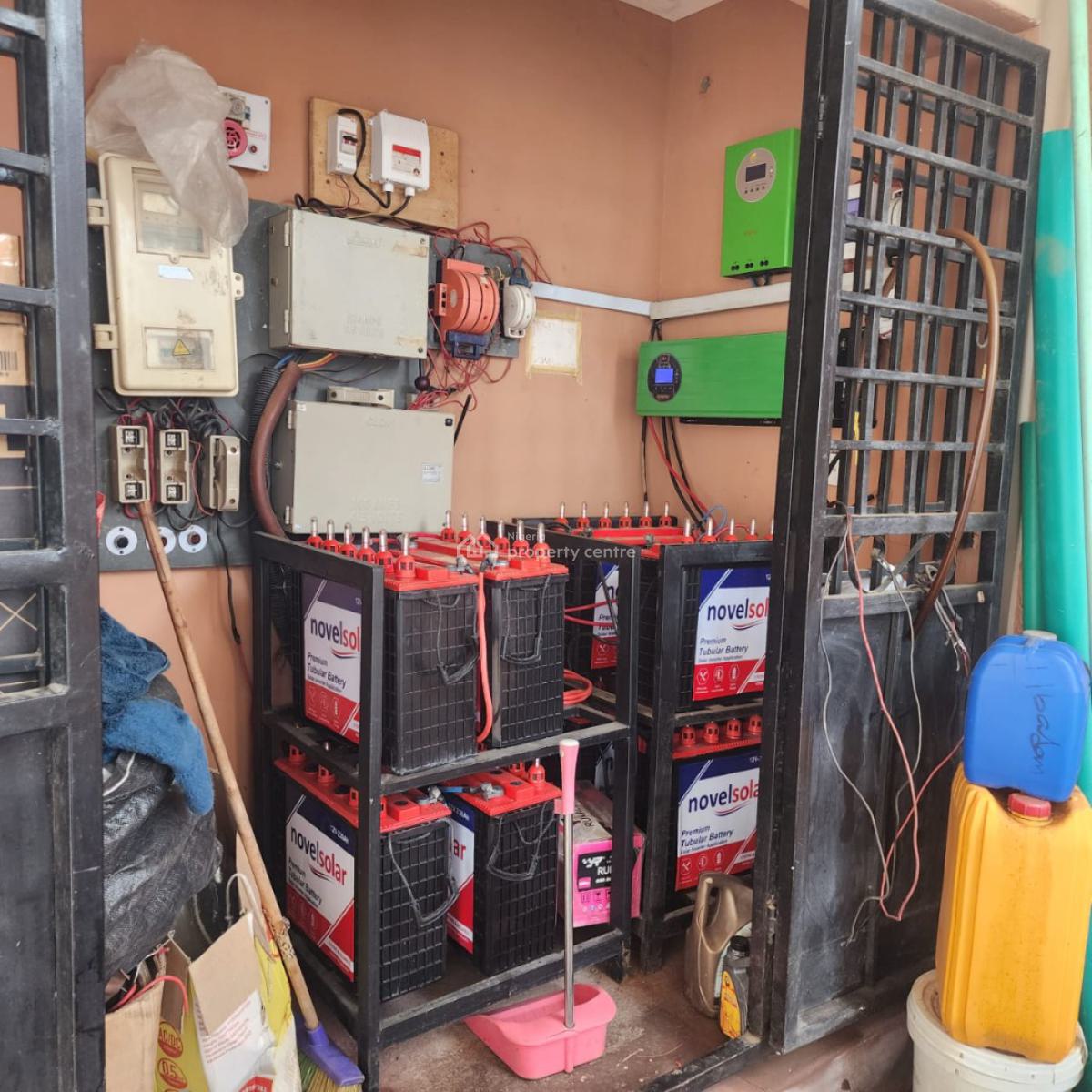 Furnished 5 Bedroom and 2 Bedroom Duplex, Providence Estate Eleyele Road, Ibadan, Oyo, Detached Duplex for Sale