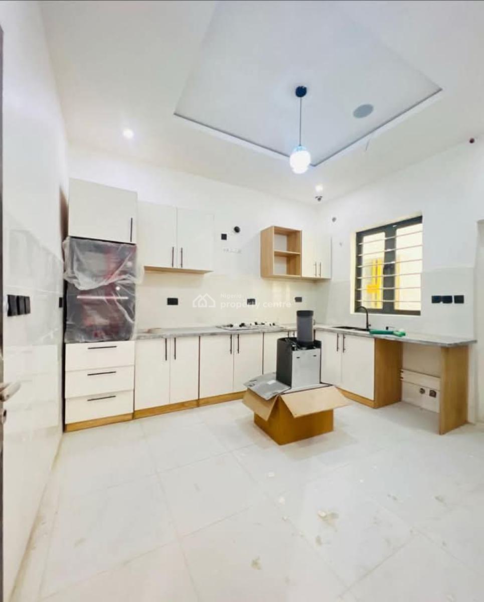 2 Bedrooms Apartment, Ikeja, Lagos, Flat / Apartment for Sale