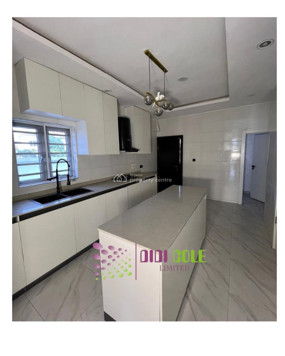 5 Bedroom Fully Detached with Bq, Chevron, Lekki, Lagos, Detached Duplex for Sale
