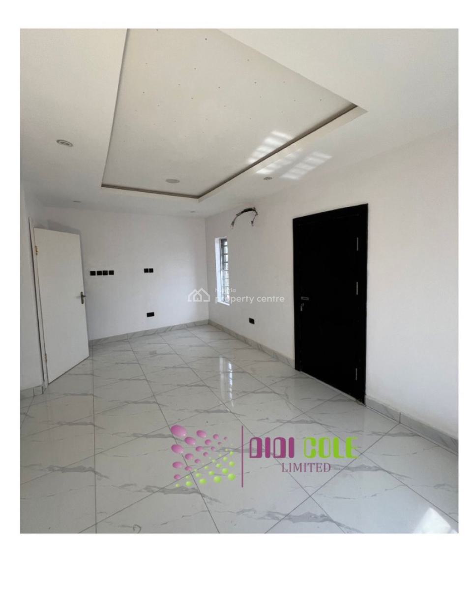 5 Bedroom Fully Detached with Bq, Chevron, Lekki, Lagos, Detached Duplex for Sale