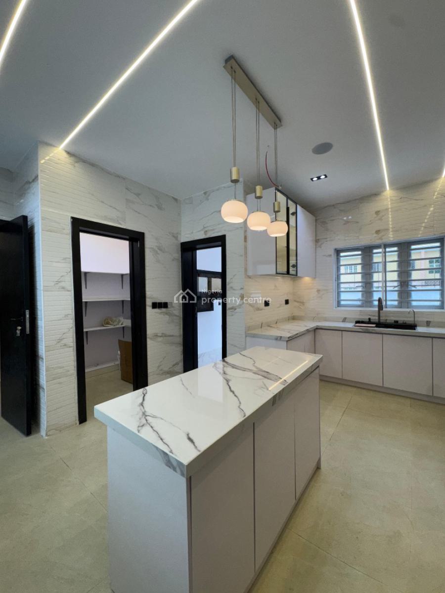 Stunning  5  Bedroom  Detached  Duplex with a Bq, Osapa, Lekki, Lagos, Detached Duplex for Sale