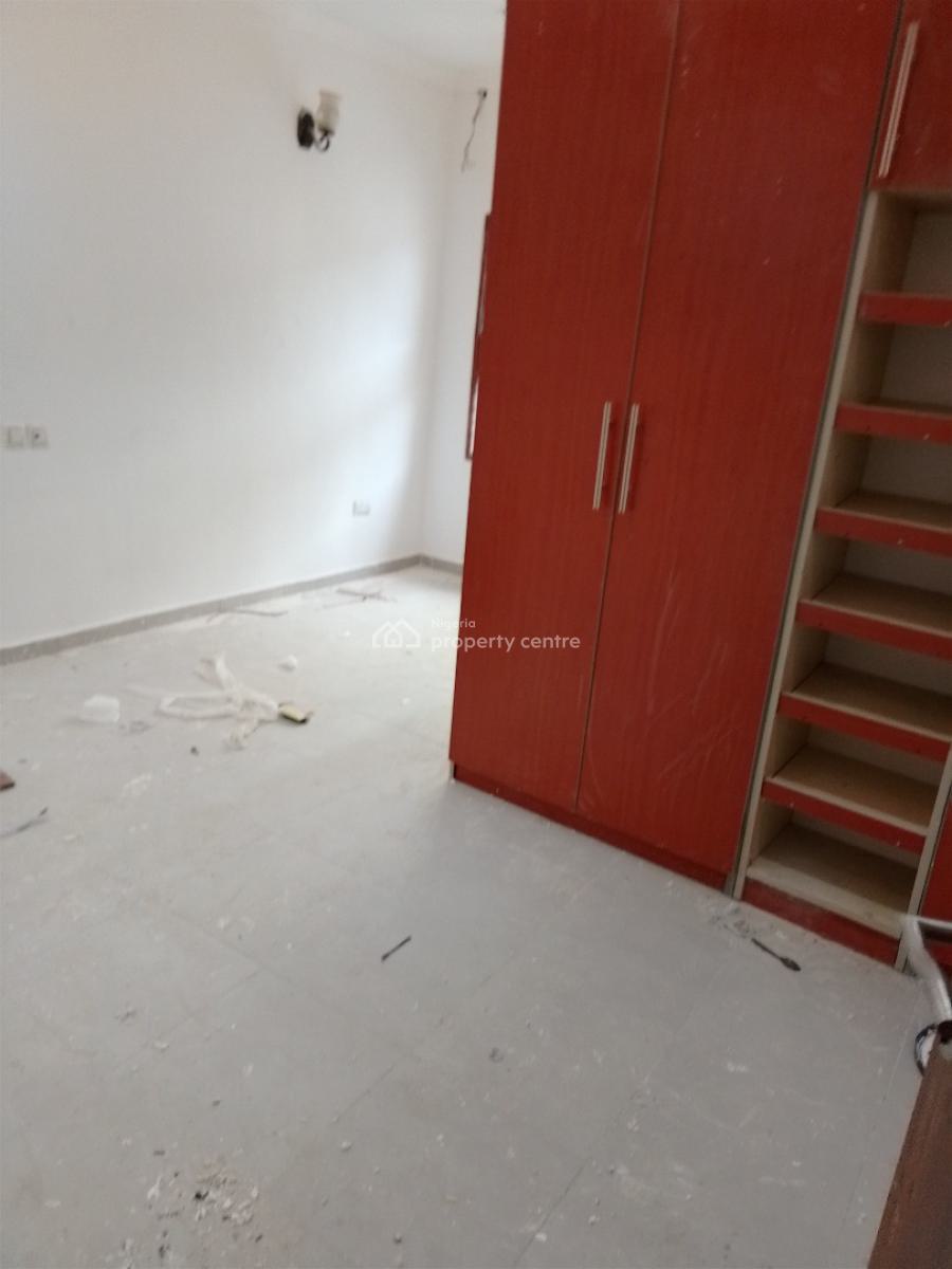 Newly Renovated Serviced 4 Bedroom Semi Detached Terrace, Horizon 2, Ikate, Lekki, Lagos, House for Rent