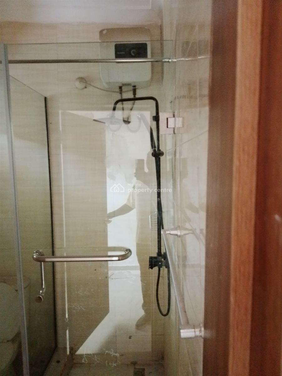 Newly Renovated Serviced 4 Bedroom Semi Detached Terrace, Horizon 2, Ikate, Lekki, Lagos, House for Rent