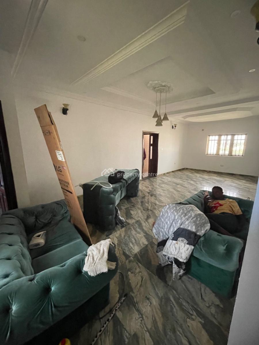 Brandnew Premium Looking 3 Bed Upstairs  and Downstairs, Abraham Adesanya Axis, Ajah, Lagos, House for Rent