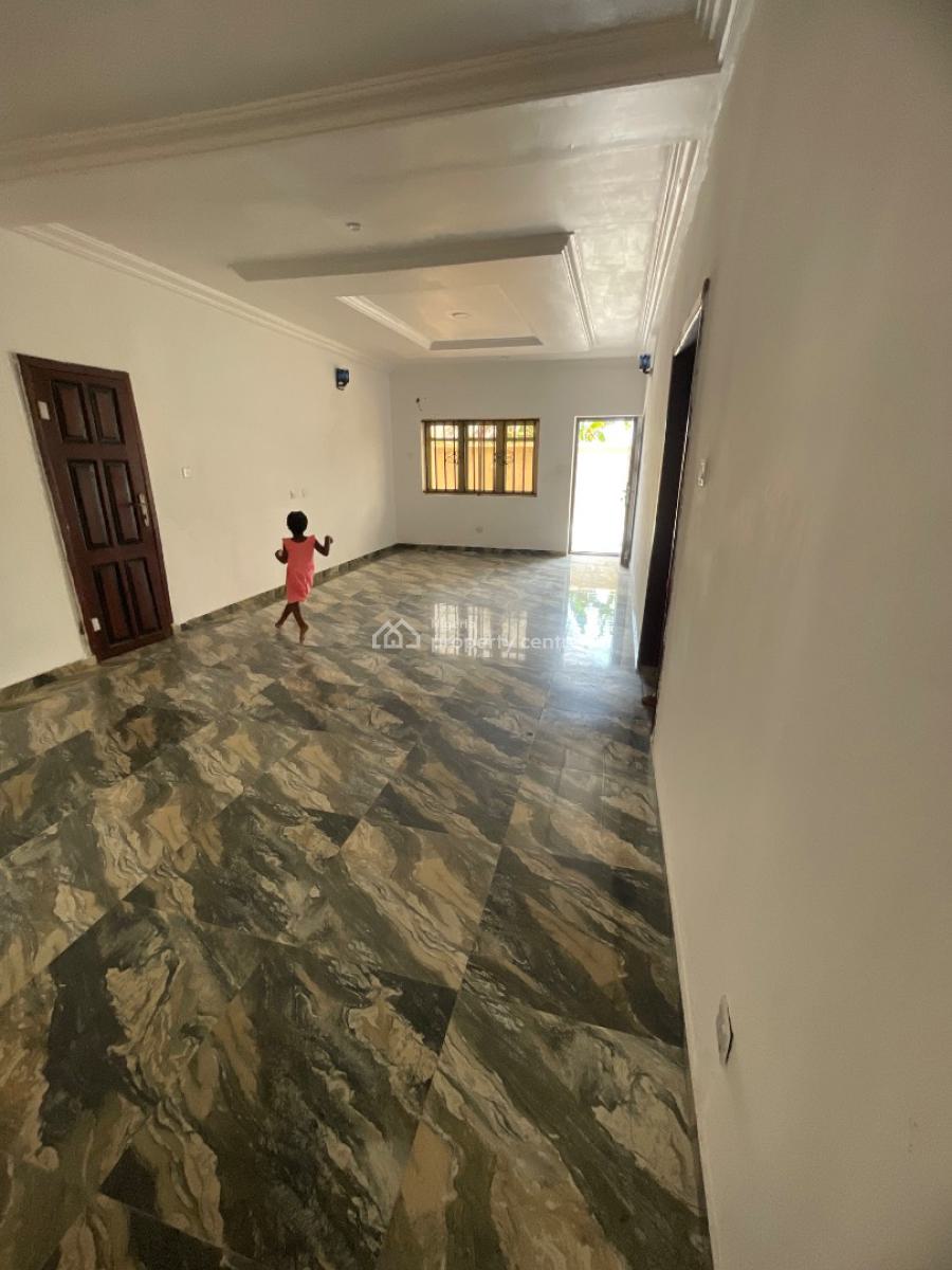 Brandnew Premium Looking 3 Bed Upstairs  and Downstairs, Abraham Adesanya Axis, Ajah, Lagos, House for Rent
